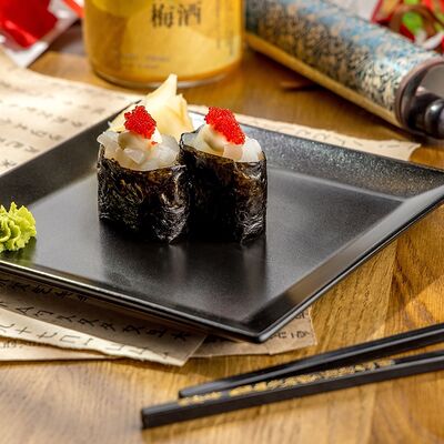 Суши с гребешком в ВАЗИЮ по цене 799 ₽