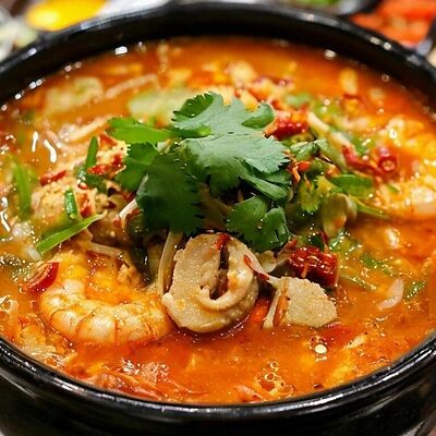 Том ям с морепродуктами в Inari по цене 659 ₽