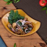 Маринованные грибы в Деда хинкали