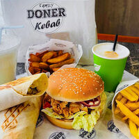 Логотип Doner Kebab Family