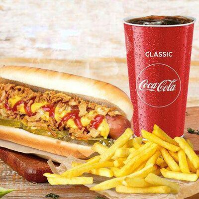 Комбо Хот-дог, фри, напиток (330 мл) в Гастроарт по цене 765 ₽