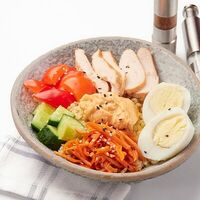 Боул с курицейв 3952