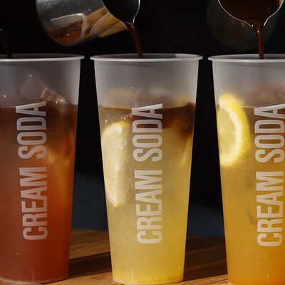 Эспрессо-тоник классический в Cream Soda по цене 550 ₽
