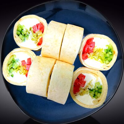 Ролл буррито овощной в Вкусно Песец по цене 499 ₽