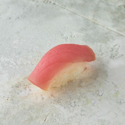 Суши Тунец в ЛарисуВаннуХочу по цене 250