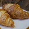Круассан с миндалем в Jeffrey's Coffeeshop по цене 298