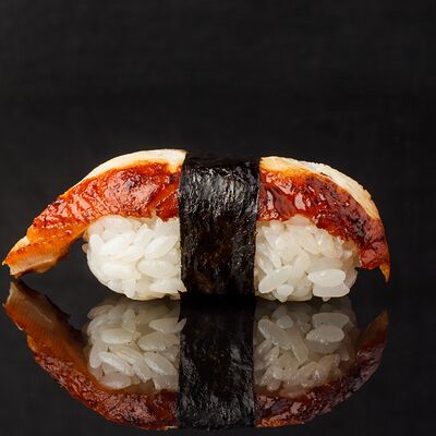 Суши Угорь в Sushi Bar по цене 130 ₽