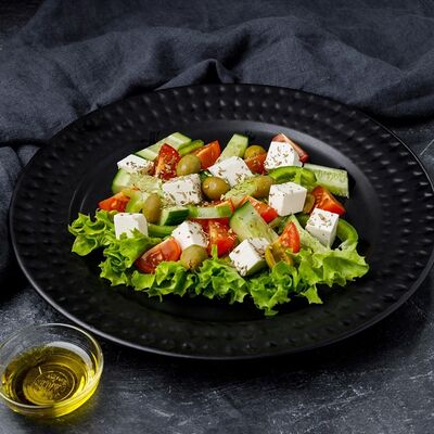 Греческий в Мангал холл по цене 540 ₽