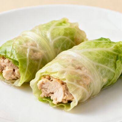 Голубцы с куриным фаршемв Мархаба Халяль по цене 690 ₽