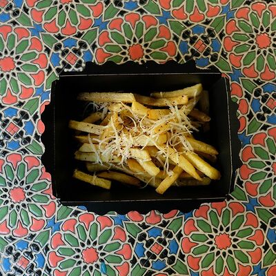 Картофель фри в Yasha Gourmet по цене 360 ₽