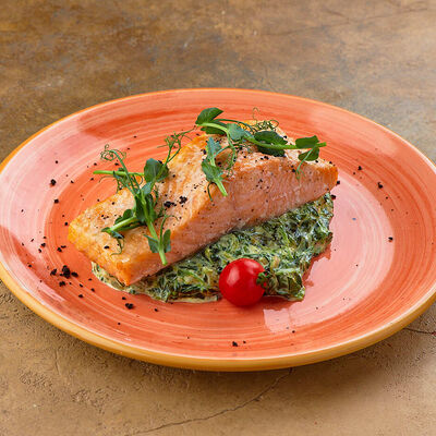 Лосось со шпинатом в Ели-Пили по цене 1755 ₽