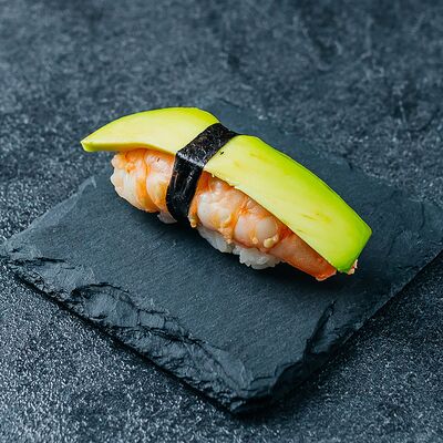 Нигири с креветкой и авокадо в Rolls Bar по цене 161 ₽
