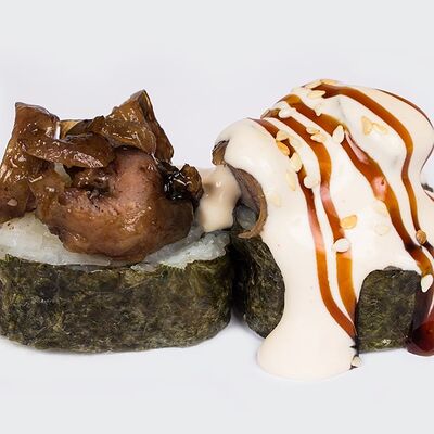 Сливочный ролл с угрем в Sushi King по цене 565 ₽