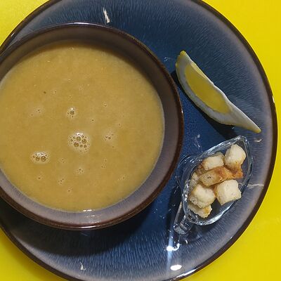 Чечевичный суп в Izmir по цене 380 ₽