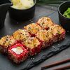 Ролл запеченный Тропическая курочка в OMAKASE SUSHI ROLLS по цене 890