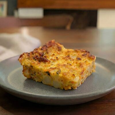 Картофельная запеканка с мясомв Кулинария Камин по цене 239 ₽