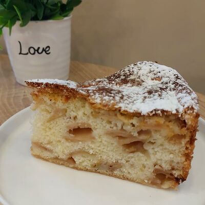 Шарлотка в Чешский Дворик по цене 185 ₽