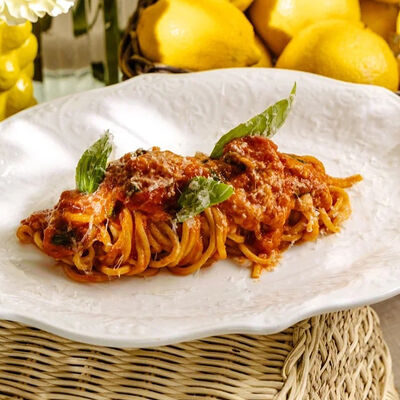 Спагетти Помадорро в Dodici Italy по цене 750 ₽