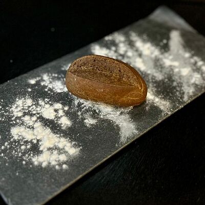 Булочка ржаная в Трасса по цене 50 ₽