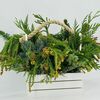 Зимняя хвойная композиция в деревянном кашпо в Дарите красиво по цене 6290