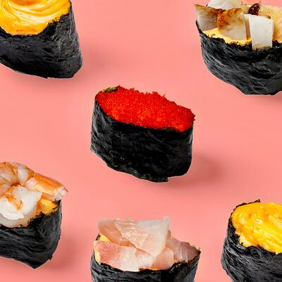 Сет Искушениев Про 100 суши по цене 1379 ₽