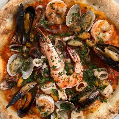 С морепродуктами в L'angolo Italiano по цене 58 р.