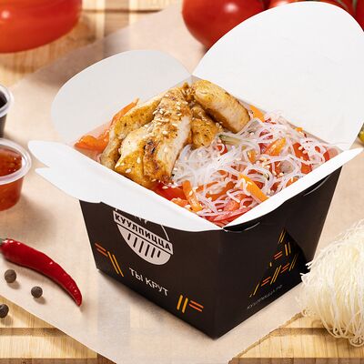 Вок Премиум сливочная фунчоза с курицейв Шаурма Куулпицца по цене 645 ₽