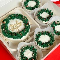  Набор Бенто-торт и капкейки на Новый год в The.cakes_spb