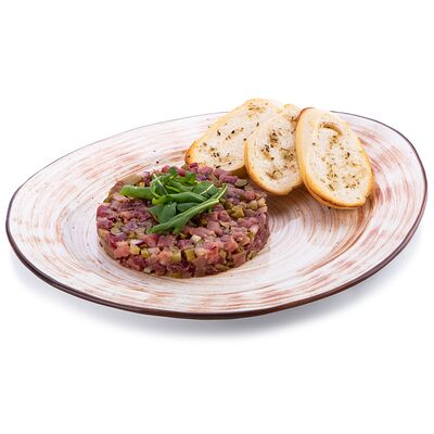 Тартар из говядины в Trattoria по цене 828 ₽