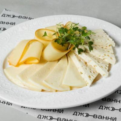Грузинские сыры в Джованни по цене 485 ₽