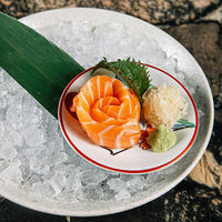 Дикий лосось в Self Edge Japanese