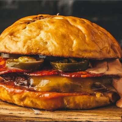 Крафт & Бургер Пепперони в Крафт & Бургер по цене 640 ₽