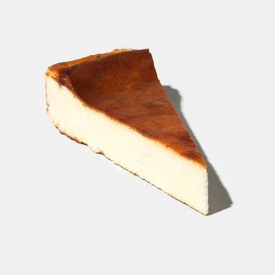 Чизкейк Сан-Себастьян в Surf Coffee x Maverick по цене 340 ₽