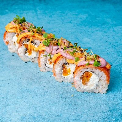 Карамельный лосось в Sushi Guru по цене 749 ₽