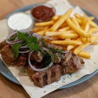 Логотип Гамарджоба