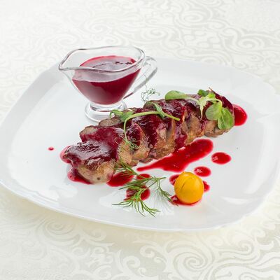 Утка в клюквенном соусе в Римские каникулы по цене 640 ₽