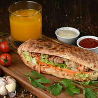 Логотип Doner & Pizza