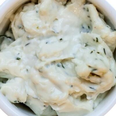 Соус Сырно-чесночный в 7 LiR по цене 33 ₽