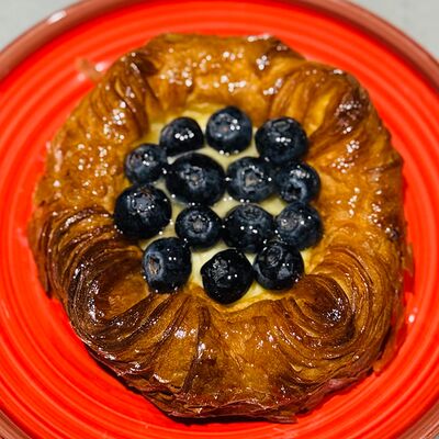 Дэниш с голубикой в Кофейня 1554 по цене 400 ₽