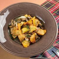 Картофель, жаренный с укропом и шампиньонами в Бенджамин