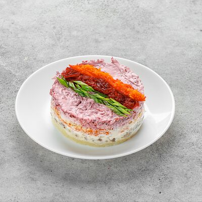 Салат Сельдь под шубой в Европа по цене 150 ₽