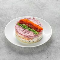 Салат Сельдь под шубой в Европа