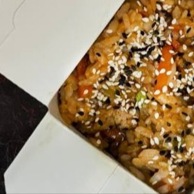 Тяхан с овощами в соусе терияки в Byfoodzee по цене 359 ₽