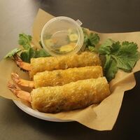 Нэм с креветками в Made in Vietnam