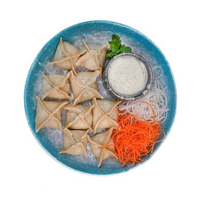 Пельмени с щукой и грибами отварные в Поке-маN по цене 229 ₽