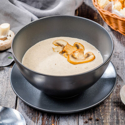 Крем-суп из шампиньонов в Роял Палас по цене 320 ₽