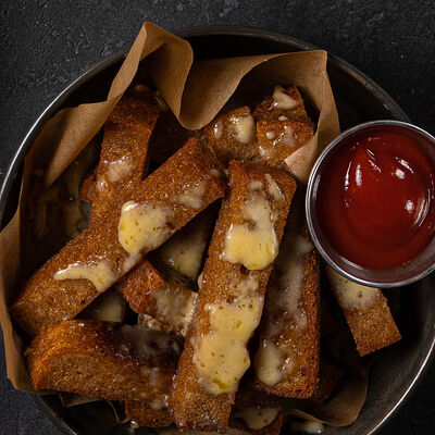 Доставка Гренки с сыром в Library по цене 410 ₽