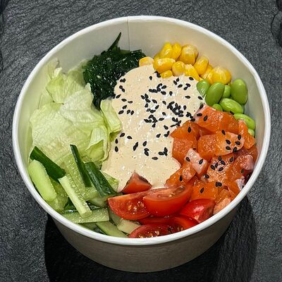 Поке с лососем и соусом терияки в Три печки по цене 850 ₽