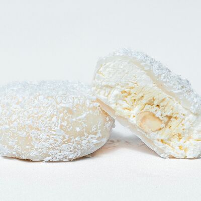 Моти Кокос в Настрой десерт по цене 320 ₽