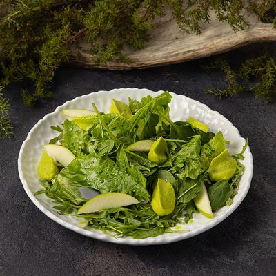 Зеленый салат в Пилигрим по цене 690 ₽